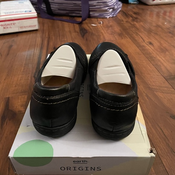 Earth Origins Tamara Teri Shoes - Leather, Slip-On - Picture 4 of 4